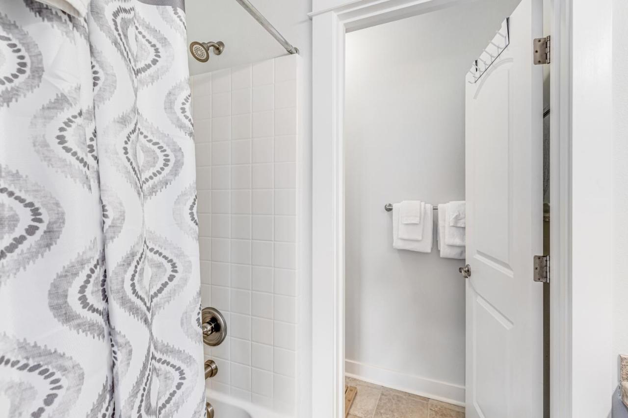Eazybreezy Villa Rockaway Beach Exterior foto